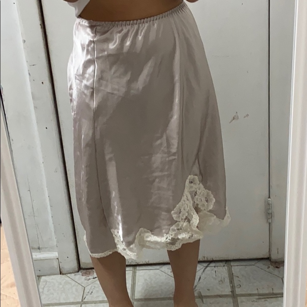 Slip skirt